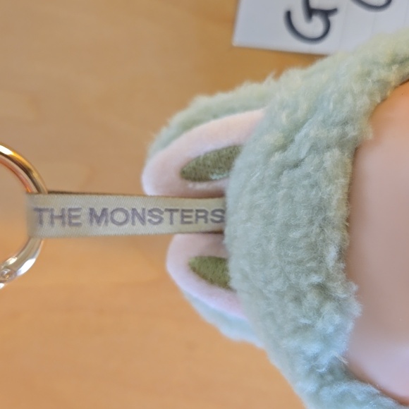 Labubu - Picture 3 of 5